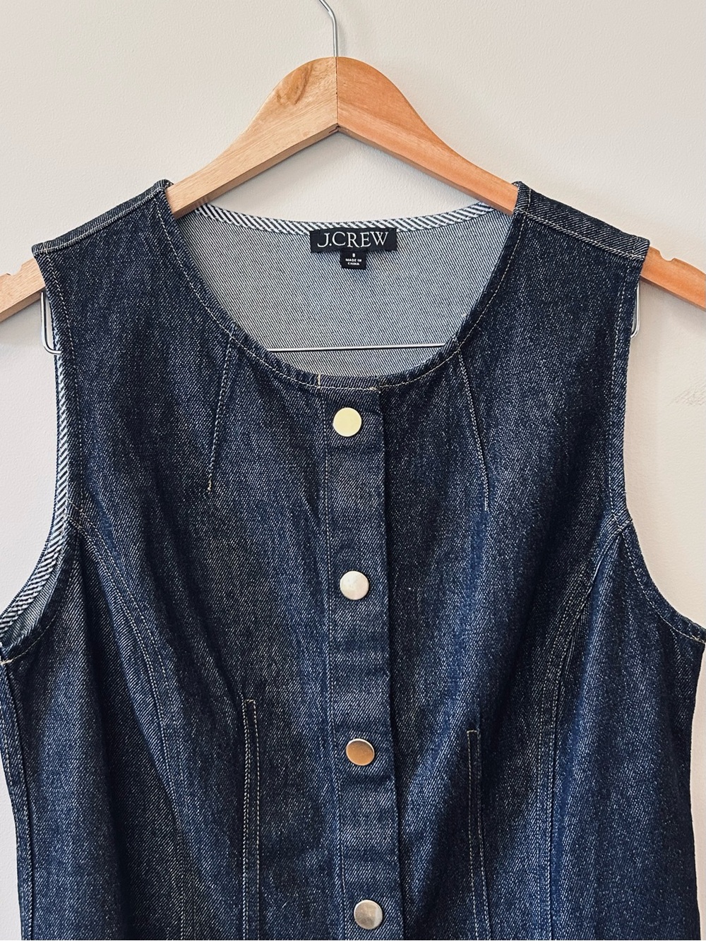 J.Crew Seamed Denim Mini Dress Tailored Sleeveless Snap Closure Women’s 8 - Picture 3 of 16